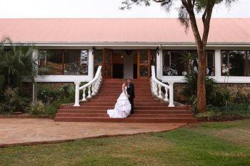 Thorn Tree Lodge Hotel Harare Extérieur photo